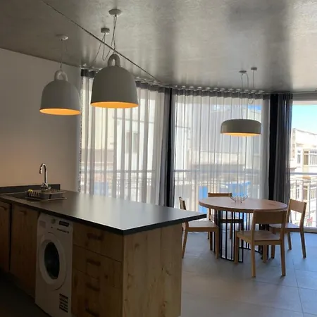 Village Point * スリーマ